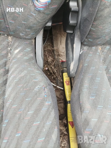 Седалки салон за Опел Астра ф комби. 97 год., снимка 12 - Части - 53670693