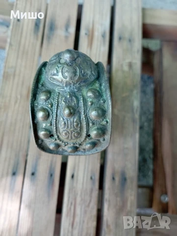 Продавам възрожденска гривна с позлата, снимка 3 - Други ценни предмети - 50795925