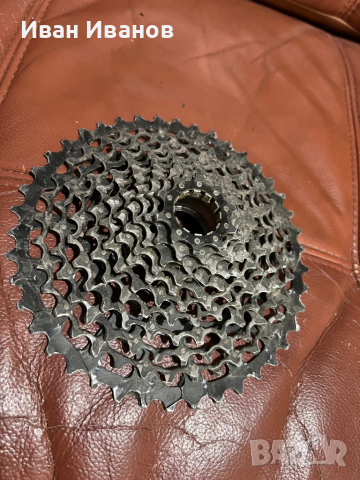 Венец - касета SRAM 10/42-11скорости, снимка 2 - Части за велосипеди - 44751409