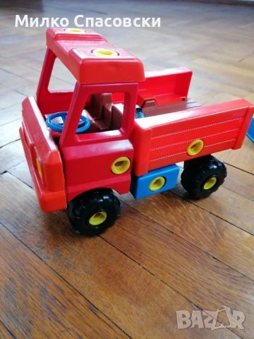 Продавам ретро камионче Matchbox LL 700 1979 Г. , снимка 6 - Антикварни и старинни предмети - 51934976