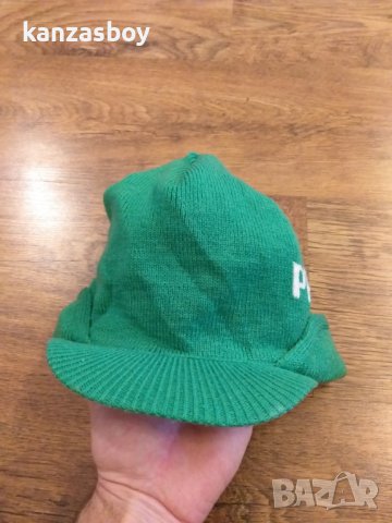 protest - страхотна зимна шапка КАТО НОВА, снимка 4 - Шапки - 39059922