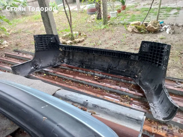 задна броня Ауди а6, снимка 4 - Части - 48845331