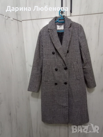 Палто тренчкот на Strativarius, снимка 2 - Палта, манта - 51772756