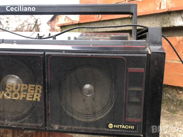 Радиокасетофо HITACHI TRK-3D8E, снимка 2 - Радиокасетофони, транзистори - 52788526