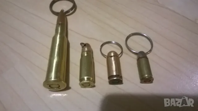 подарък,патрон  ак-47,ключодържател