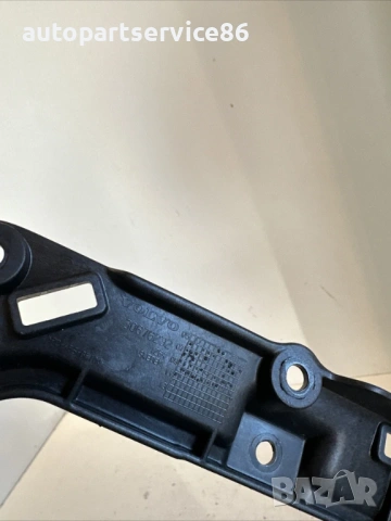 Капак/облицовка на таблото за Volvo V70 2.0 TDI 163HP (2012) 30676232