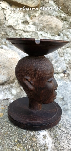 Ръчно изработен африкански дървен пепелник 