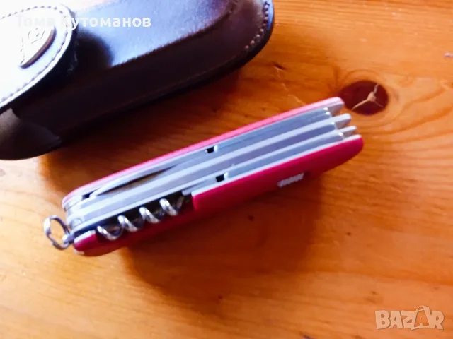 Нож Victorinox - чисто нов!, снимка 6 - Ножове - 56117262