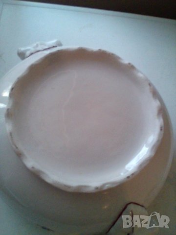 Старинен порцеланов супник, снимка 6 - Чинии - 35840968