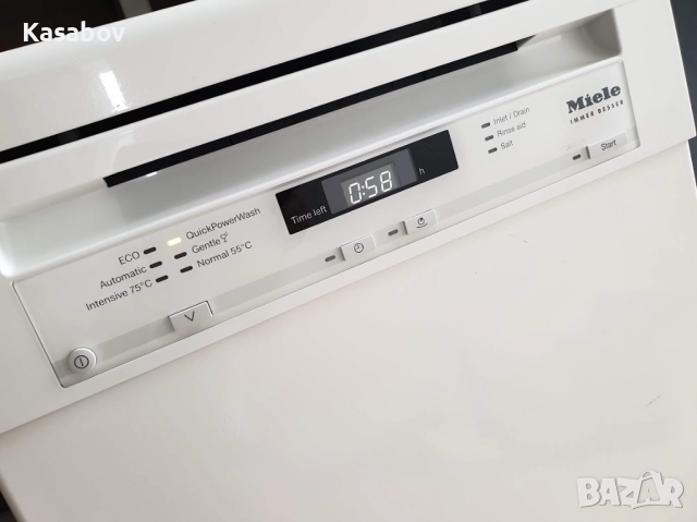 Miele Съдомиялна - 9 Комплекта - Свободностояща - 45см - Тясна, снимка 3 - Съдомиялни - 52460018