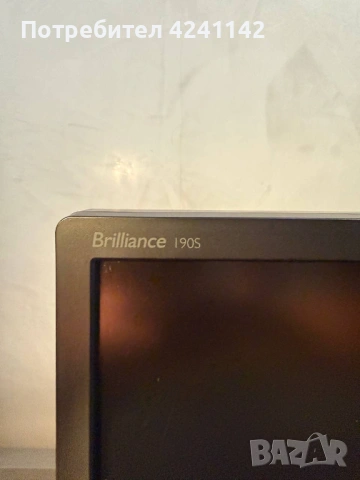 Монитор Philips Brilliance 190S, снимка 4 - Монитори - 53838422
