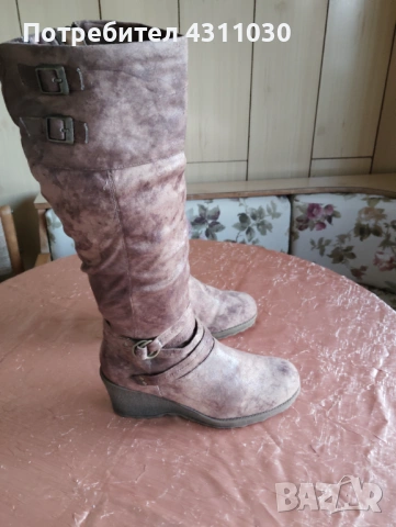 Нови дамски ботуши 40 номер 