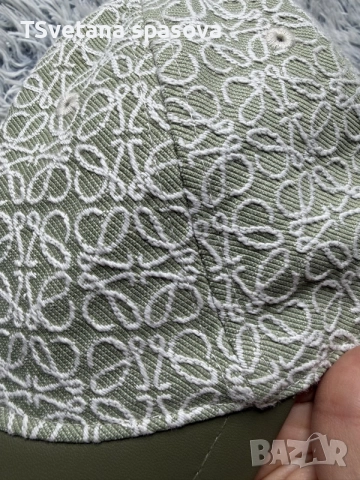 шапка с козирка Loewe , снимка 2 - Шапки - 56087369
