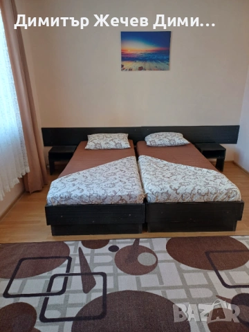 Подарявам гардероб,ракла две единични легла