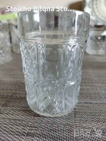 Продавам чаши