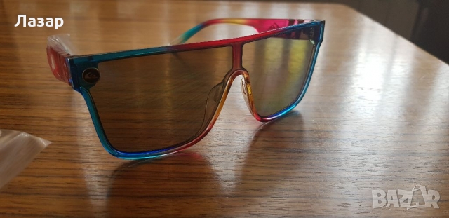 Очила QUIKSILVER, снимка 13 - Слънчеви и диоптрични очила - 36050523