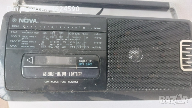 Касетофон NOVA, снимка 3 - Радиокасетофони, транзистори - 52373400
