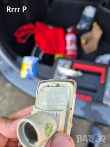 Комплект оригинални мигачи Hella за Opel Astra J, снимка 4 - Части - 56230395
