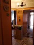 продавам дървена ламперия от коридор,врати,вграден голям масивен шкаф, снимка 3