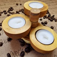 Атрактивен ръчно изработен свещник от дървесина, за три броя чаени свещи, снимка 5 - Декорация за дома - 39197547