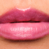 Ново марково розово червило за устни – "M.A.C, Huggable Lipcolour, What a Feeling!" / "MAC", гланц, снимка 8 - Декоративна козметика - 36187969