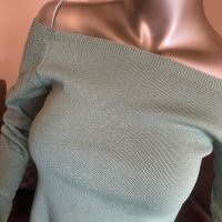 Дамска блуза с паднали рамене в зелено !, снимка 2 - Блузи с дълъг ръкав и пуловери - 42098798