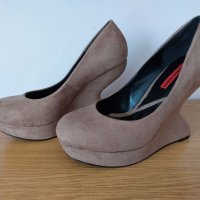 НОВИ Дамски обувки на платформа, снимка 4 - Дамски елегантни обувки - 41265851