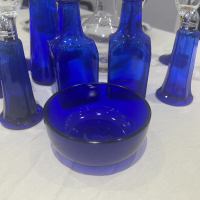 Бонбониера от синьо стъкло , снимка 3 - Други ценни предмети - 44745322