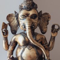 Огромна бронзова фигура на Индийския бог на мъдростта(Ганеша), снимка 3 - Антикварни и старинни предмети - 40060975