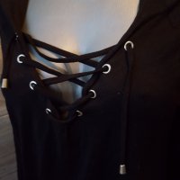 Готик блуза с връзки корсет на дълбоко деклоте, снимка 1 - Корсети, бюстиета, топове - 35958811