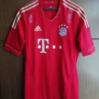 Bayern Munich Adidas Techfit оригинална рядка футболна тениска фланелка Байерн Мюнхен L, снимка 1 - Тениски - 41592161