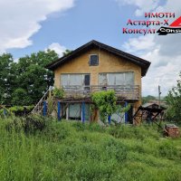 Астарта-Х Консулт продава двуетажна къща в село Длъгнево, снимка 1 - Къщи - 40820731