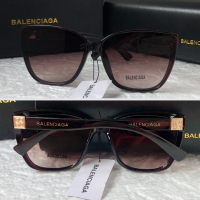 Balenciaga дамски слънчеви очила с лого