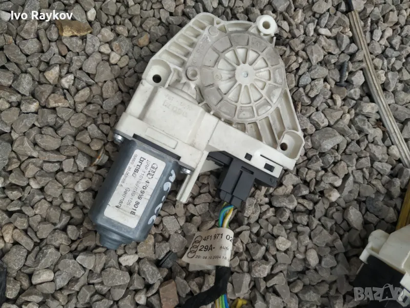 Моторчe стеклоподемник 4F0959801E , Audi A6 C6, снимка 1