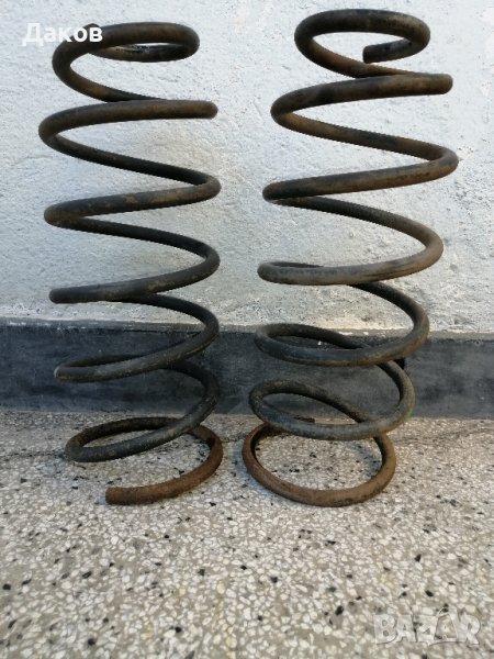 пружини голф 4, снимка 1