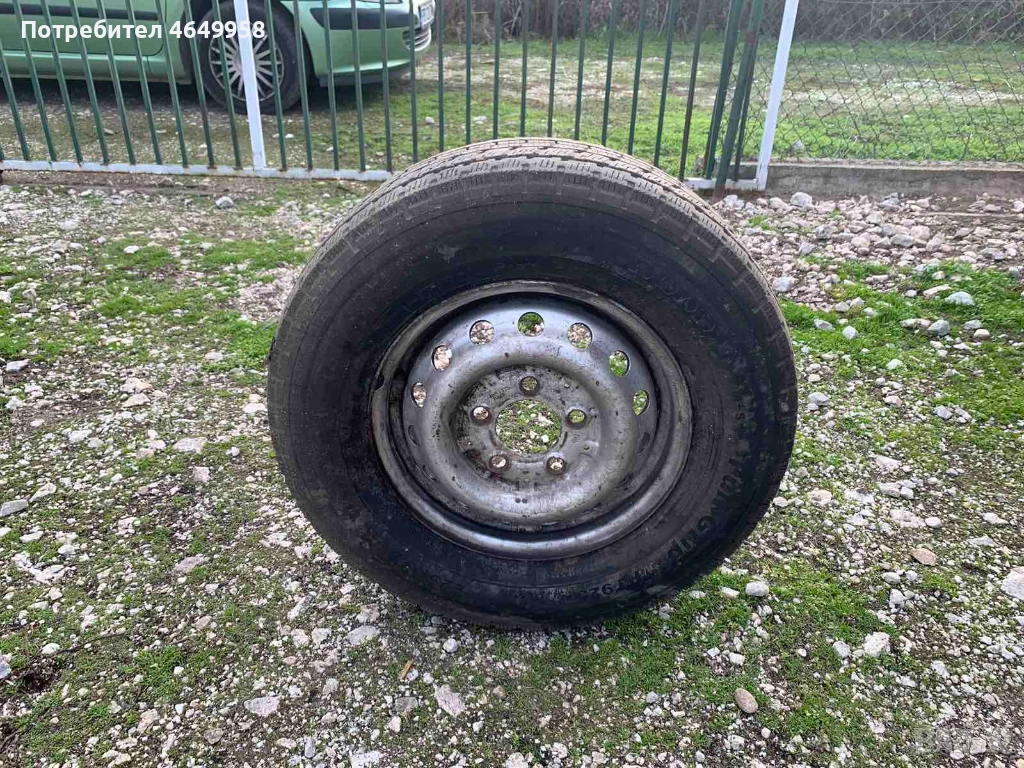 Продавам джанта със гума за Мерцедес Спринтер 225/70/15ц, снимка 1