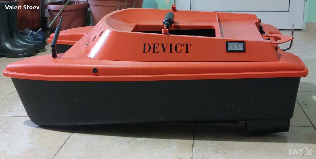 лодка за захранка , снимка 1