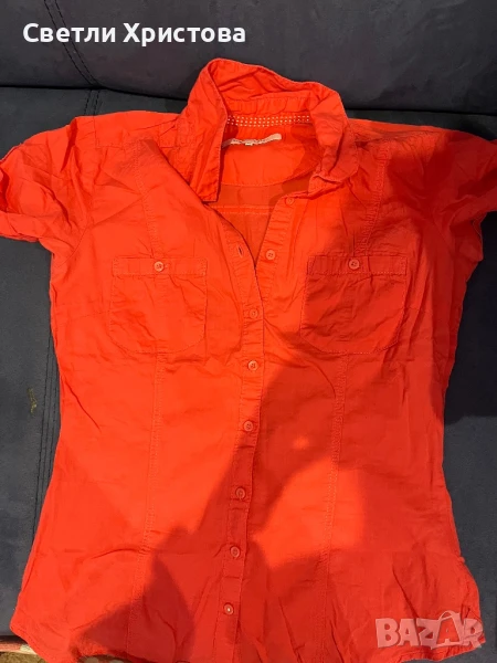 Червена ризка , снимка 1