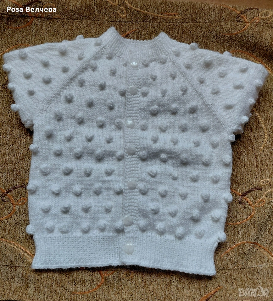 Ръчно плетена детска жилетка, снимка 1