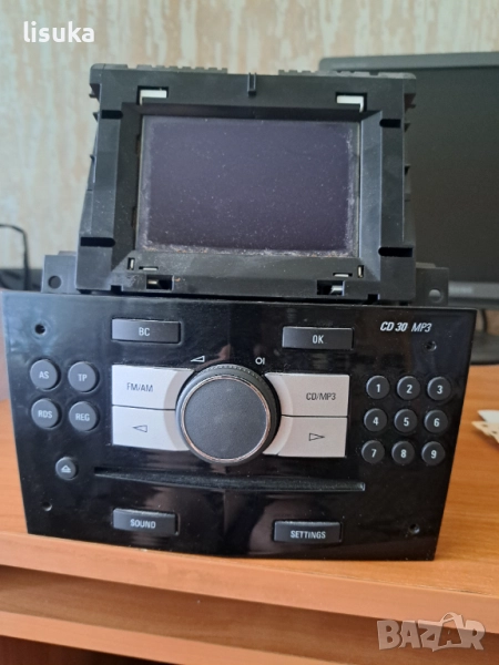 Сд 30 MP3+дисплей за Опел Астра Н или Зафира б , снимка 1