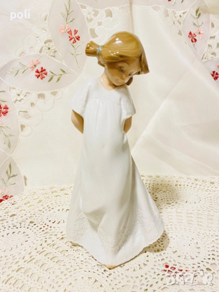 порцеланова статуетка, снимка 1