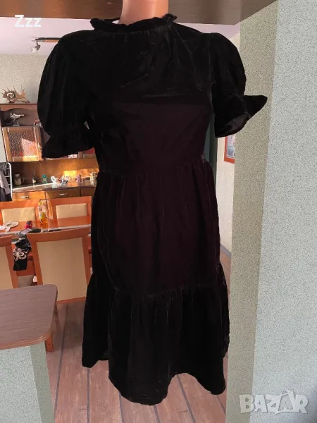 Дамска рокля в кадифе, снимка 1