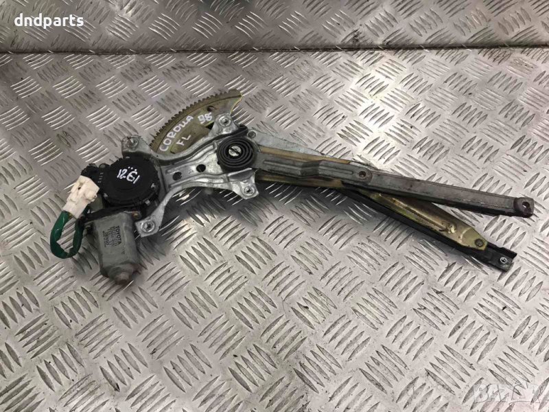 Преден ляв стъклоповдигач Toyota Corolla,1998г., снимка 1