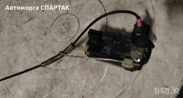 Брава врата задна дясна 13210739 за OPEL Zafira B 1.6i 16V (ecoFLEX) CNG 97 hp (minivan), снимка 1