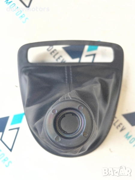 84650-K7000 маншон за скоростен лост от Hyundai I10 1.0 MPI, 67 кс., 5 ск., двигател G3LD, 3000 км.,, снимка 1