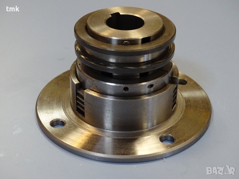 Механичен многодисков съединител Dessau KWD-6 TGL-42398, снимка 1