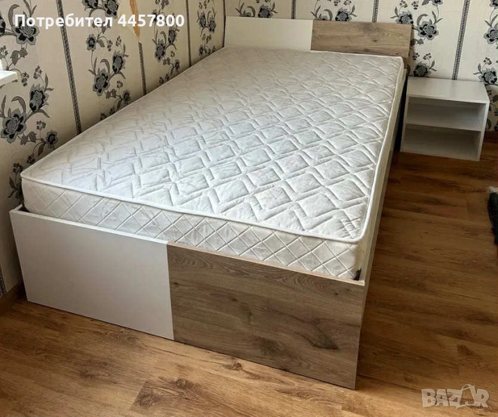 Единично легло с матрак и нощно шкафче чисто ново , снимка 1