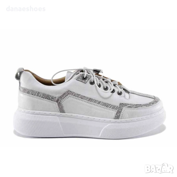 Дамски спортни обувки от естествена кожа в бяло и сребристо , снимка 1