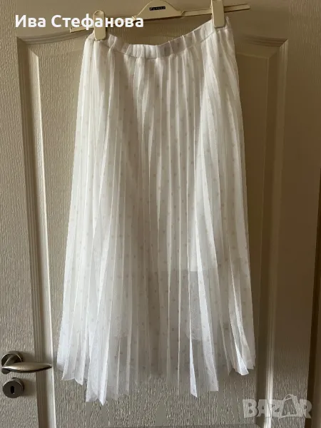 Нова нежна дълга бяла женствена пола солей плисе на точки , снимка 1