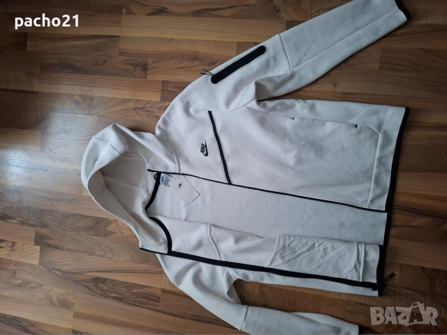 Nike Tech Fleece , снимка 5 - Спортни дрехи, екипи - 52692445